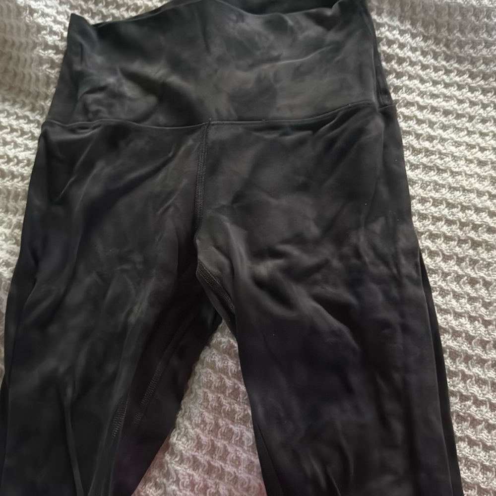 Lululemon diamond die leggings